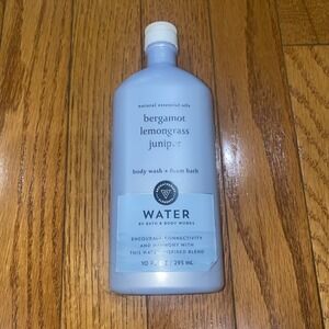 Bath & Body Works Aromatherapy‎ WATER Bergamot Lemongrass Juniper Body Wash